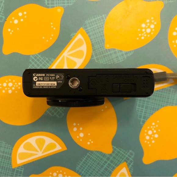 Canon S95 - Picture 6 of 11